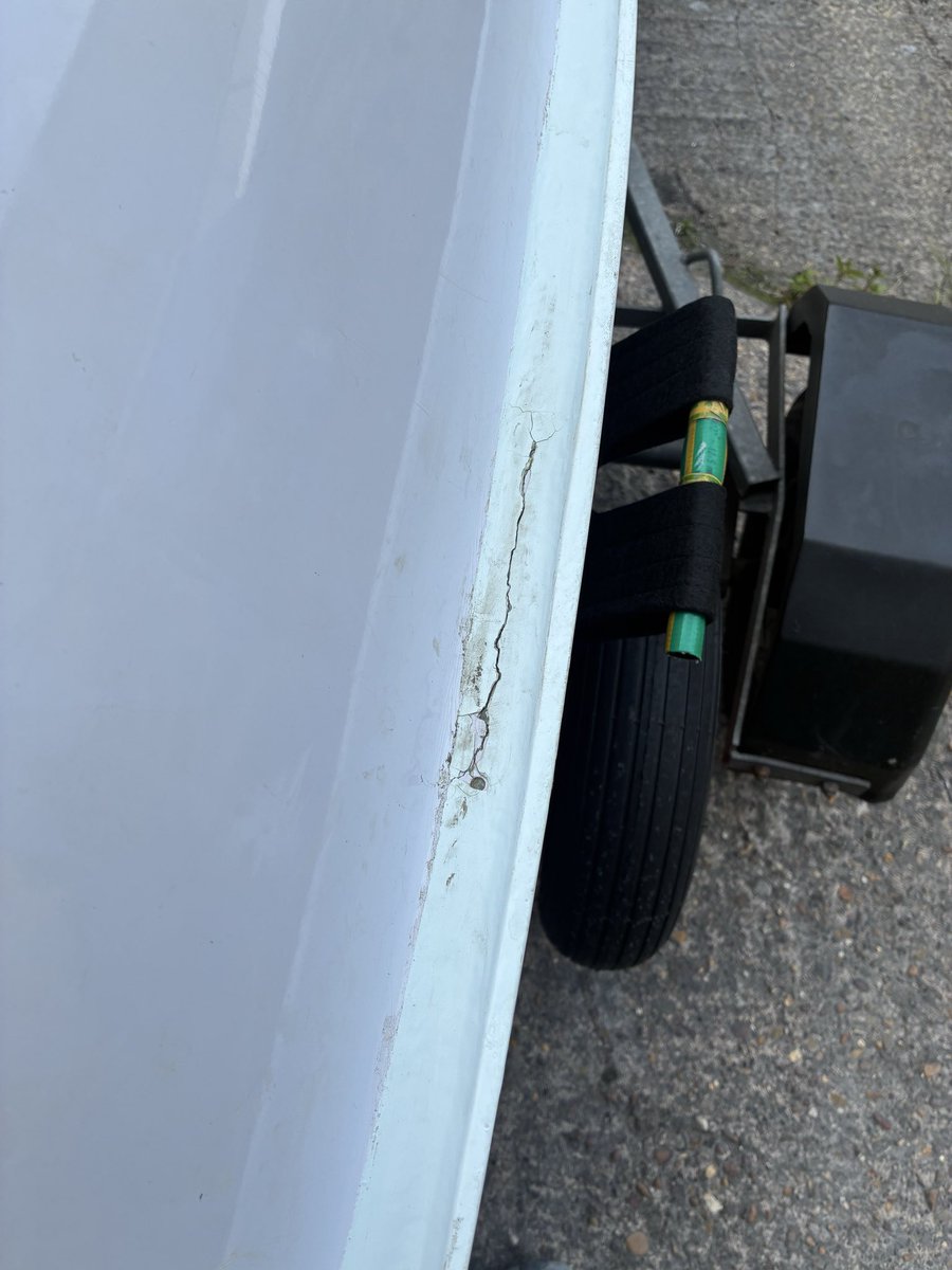 WrComposites's tweet photo. We have repaired many of these over the years, the customer was very conercend that we would not be able to match the colour, 
As you can see this was no challenge colour match perfect 🤩 https://t.co/92HX7eIkbj