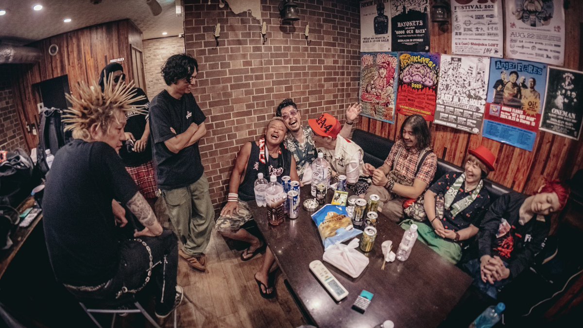 DIRTY_OLD_DRUNX's tweet photo. 🍺 RATS IN THE HOLE 🍺

Big thx to Gussan 📸🤝 ①
Photo by @dragon000stop1

8/7(金) 柴崎 RATHOLE
『RATS IN THE HOLE』

◉PET
◉CxCxD
◉Dirty Old DrunX
 
[DJ]
◎NOZOMI

⬇️ https://t.co/t3PvuLDyvZ