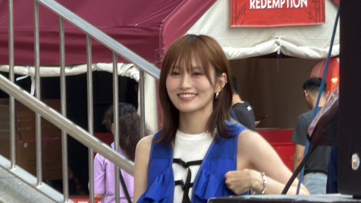 kei320713's tweet photo. #マレーシア🇲🇾
#クアラルンプール
#LaLaport (ららぽーと)
二日目
ライブスタート前①
#山本彩 https://t.co/40pqQ1nCBY