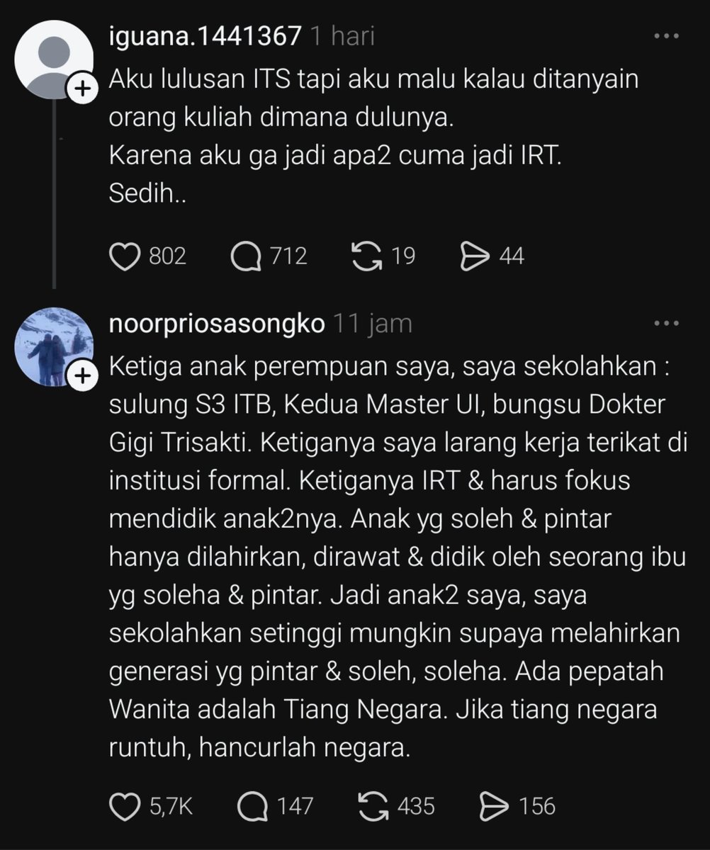 info_preloved's tweet photo. Aku pingin share ini. Semoga dibaca oleh perempuan-perempuan berpendidikan lainnya yang mulai minder karena memilih menjadi ibu rumah tangga.

Menjadi istri dan ibu itu mulia, tidak perlu malu. https://t.co/kmGRCtqFF4