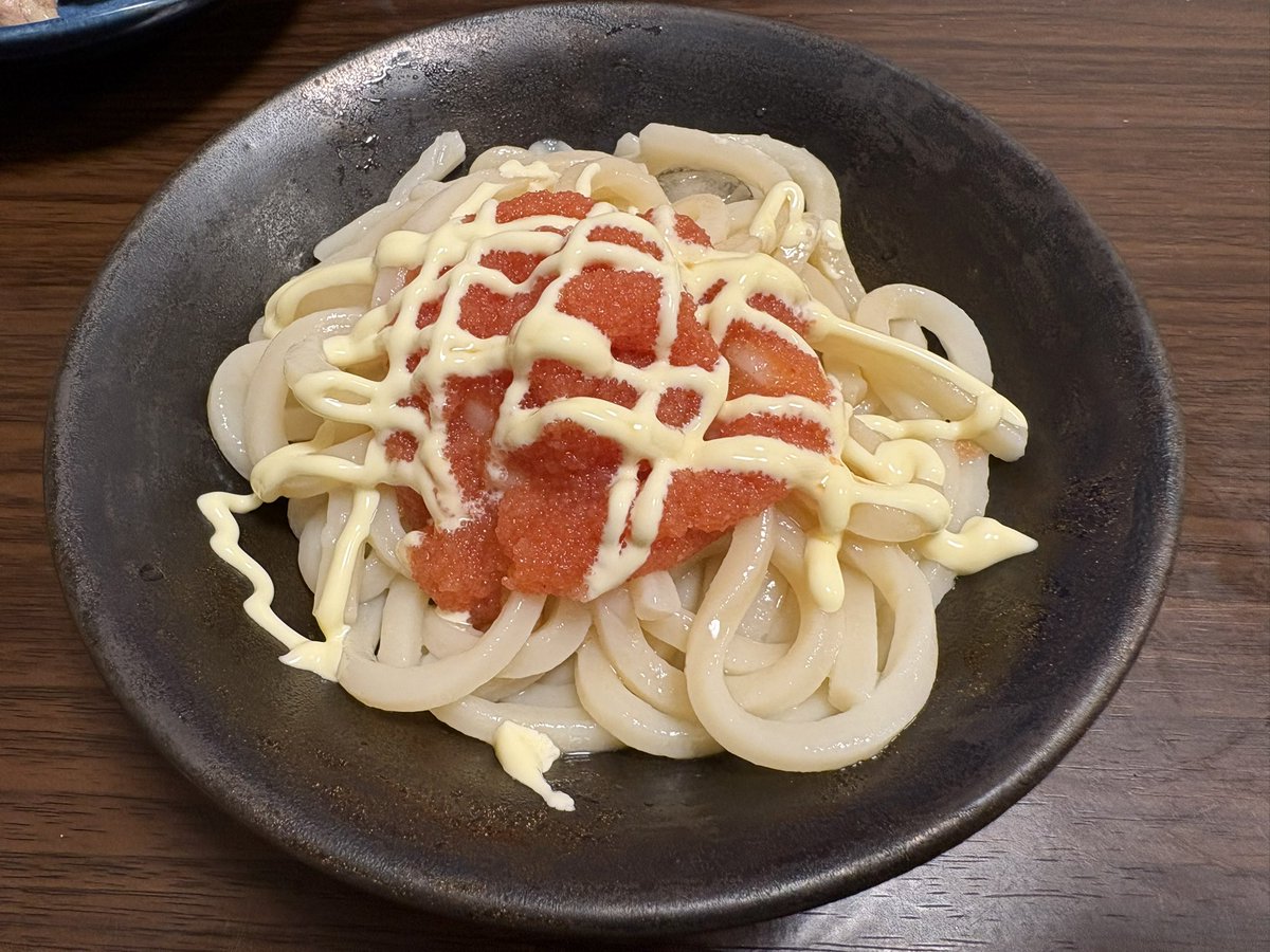 jujukoh's tweet photo. うどん、めんつゆ、明太子、マヨネーズ https://t.co/pWZpNS7uBi