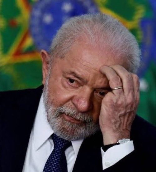 NewsLiberdade's tweet photo. 🚨URGENTE - Milei vai para cima e compartilha fala de deputado americano que chama Lula de “corrupto e criminoso” https://t.co/r6plSd3yMe