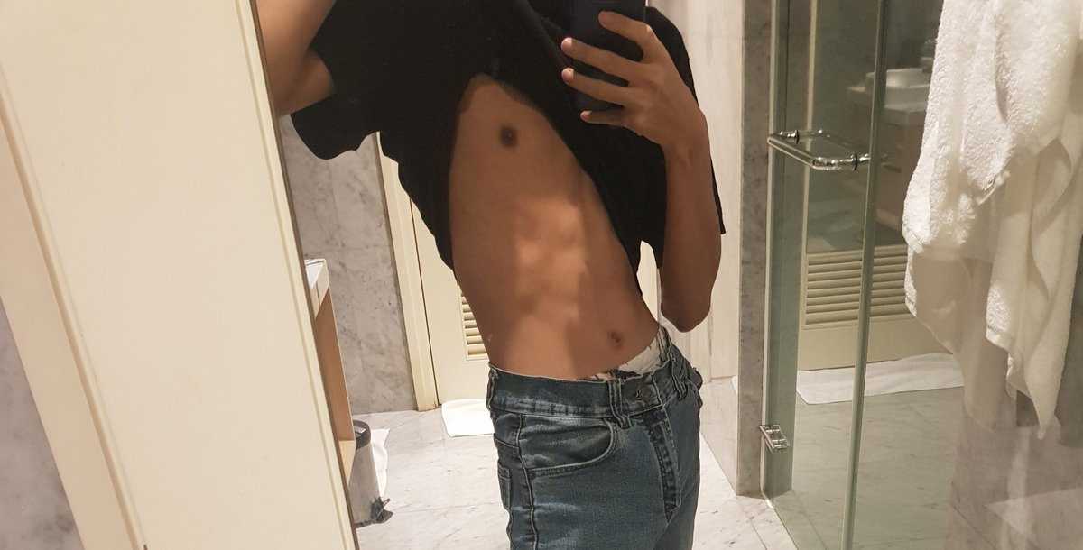 AfterDark_BBtk's tweet photo. 👀 https://t.co/B2bRGtDXGs