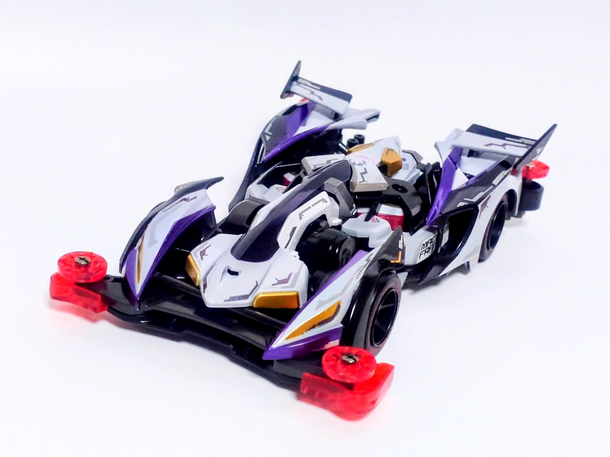 zgmfx47a's tweet photo. #JC2026コンデレ2 
#フリー部門
#ミニ四駆

マシン名：マッハフレーム・ヴァイオレットエッジ
シャープで洗練されたシルエットをデザインしました✨マッハフレームのカウル造形を活かし近未来のレーシングマシン風に仕上げました>ω</ https://t.co/PDna2qaEG5