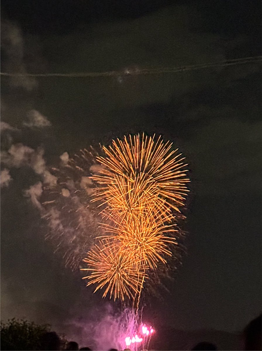 gelgel_e's tweet photo. 久々に花火大会行ってきた🎇 https://t.co/LZHnpFQGjZ