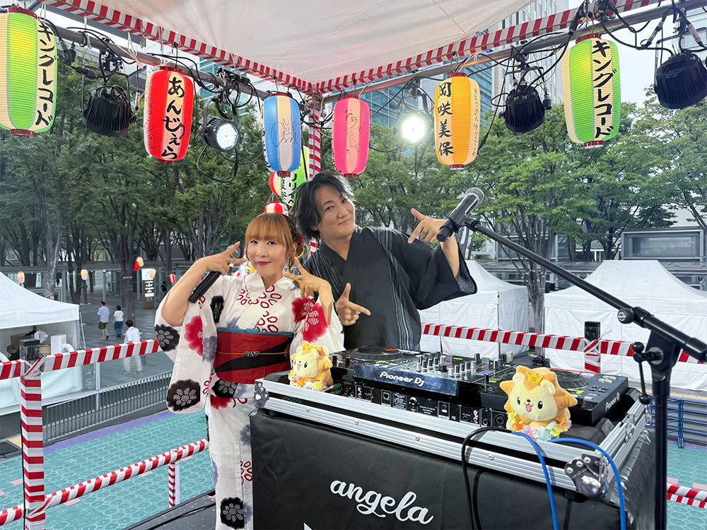angela_staff's tweet photo. #キンクリ夏夏夏祭り 
<DAY2>も無事終演いたしました🎆

2日間、ご来場ありがとうございました🏮

本日のセットリスト📝
￣￣￣￣￣￣￣￣￣￣
・最最最高級のお世話して
・夏夏夏です
・あんぢぇら音頭
・全力☆Shangri-La
・シドニア
・OK! 岡山

#最最最高級のお世話して 配信中♪
🎧https://t.co/wFxidTwSpm

#angela_jpn