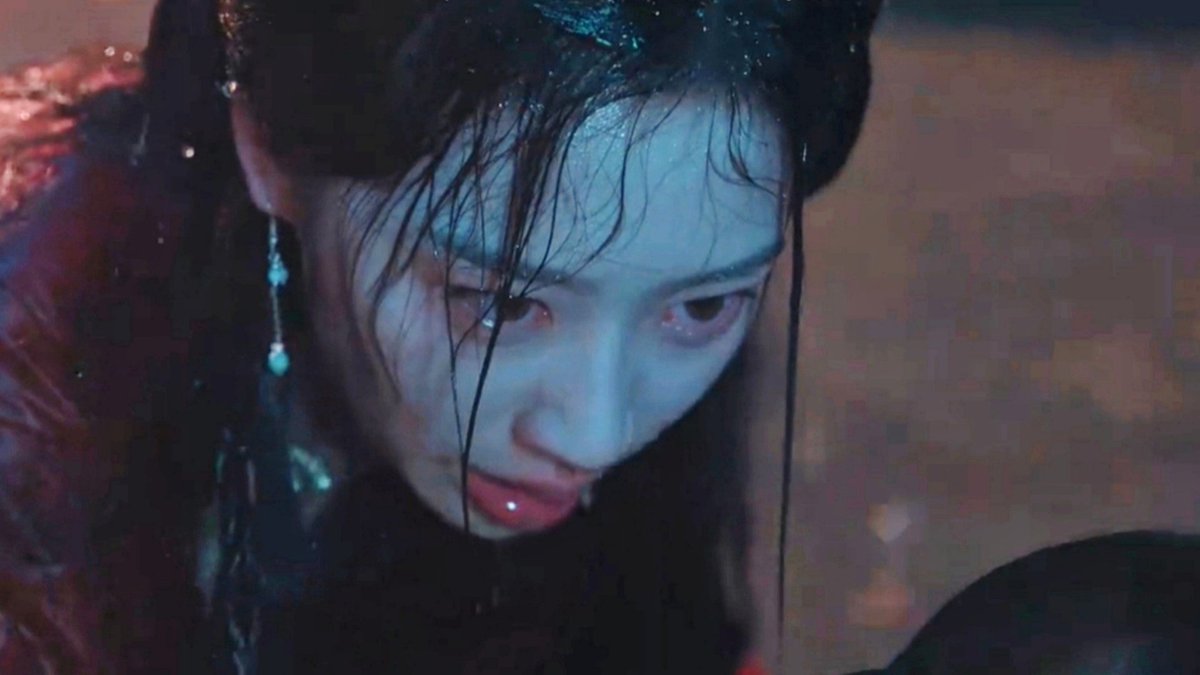 jooonyiie's tweet photo. the inner quarters acting party goes absolutely insane omg ladies RELAX https://t.co/LNaJK0NnC6