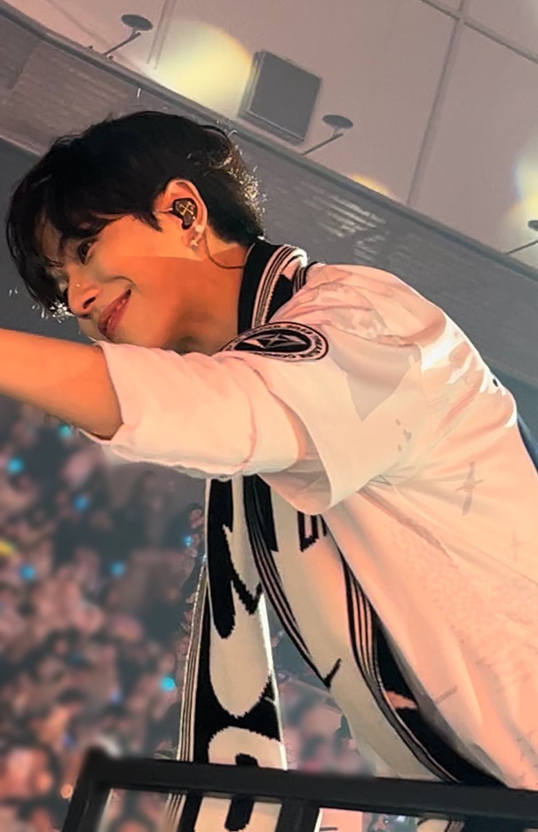 hiklddu's tweet photo. https://t.co/EKGyC9El7s