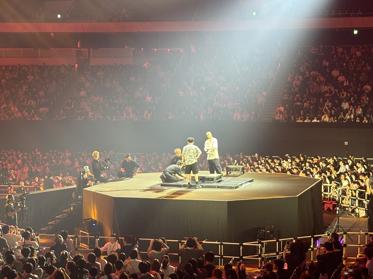 shingo0530htg's tweet photo. 初めての体育館も感動したしイベントも最高やった… https://t.co/PvWGKbujdE