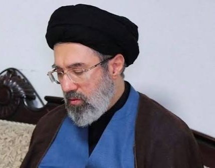 Jamoo4222's tweet photo. جدیدترین عکس آقا جانمون❤️
امروز...... #لبيك_يا_خامنه_ای‌ #فوری https://t.co/r8AKAMXWoT