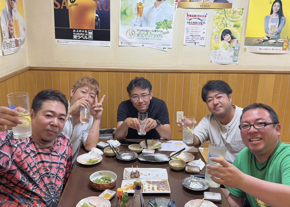 HatchOneWorks's tweet photo. 宇漢米館でのエア遊具イベント｢ふわふわキッズパーク｣終了、スタッフのみんなで軽米町｢まる福｣で打ち上げ🙌🏻

2日間でのべ300人程のご来場者様にお越しいただき、子どもたちと思いっきり遊んだ楽しい2日間になりました✨️

今週末は各地域の盆踊り、夏祭りラッシュだ！楽しむぞー！！

#岩手 #軽米 https://t.co/De8K1C88hG