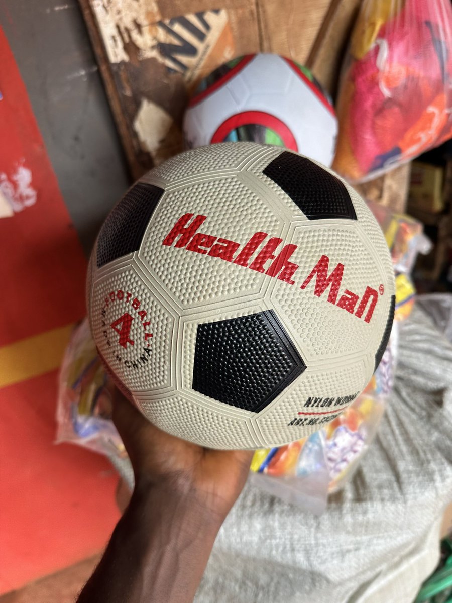 Ufedojo_1's tweet photo. I remember when I bought this for 800 naira😭😭 https://t.co/CWztZdAbTm