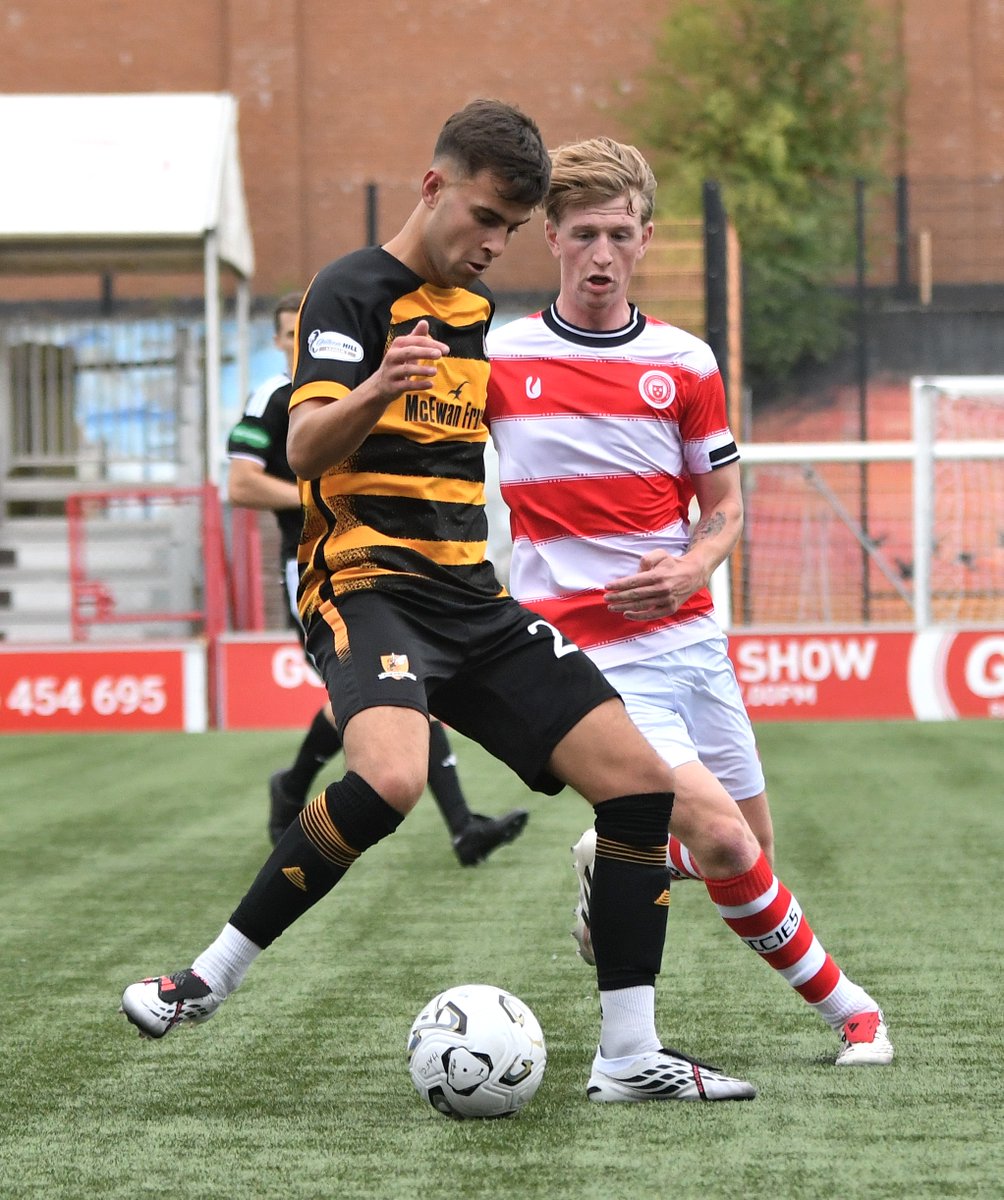 dgxwasp's tweet photo. Pictures from yesterday's @acciesfc @AlloaAthleticFC @WilliamHill League 1 match now up on Flickr. https://t.co/AZTL3WMl0F https://t.co/gVWOK3KzNa