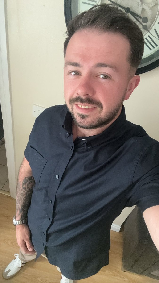 adam_fry's tweet photo. 30th birthday went well! 
Hungover asf and a banging headache 😅 https://t.co/J9PhuY8Vmv