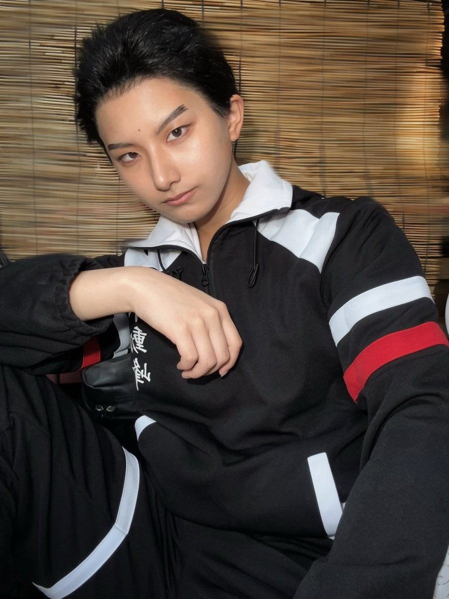 hijikineko5's tweet photo. COS🎾👑
ジャージを入手！✊✊ https://t.co/GWcob6pZaf