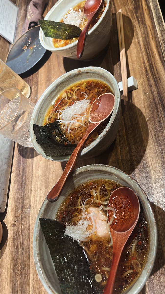 menegi_bot's tweet photo. ママの誕生日後祝いでエナミ連れてってた🥹今月末はななちゅわも連れてくにゃ！〆は安定の醤油だよん https://t.co/IQfXnTBT3i