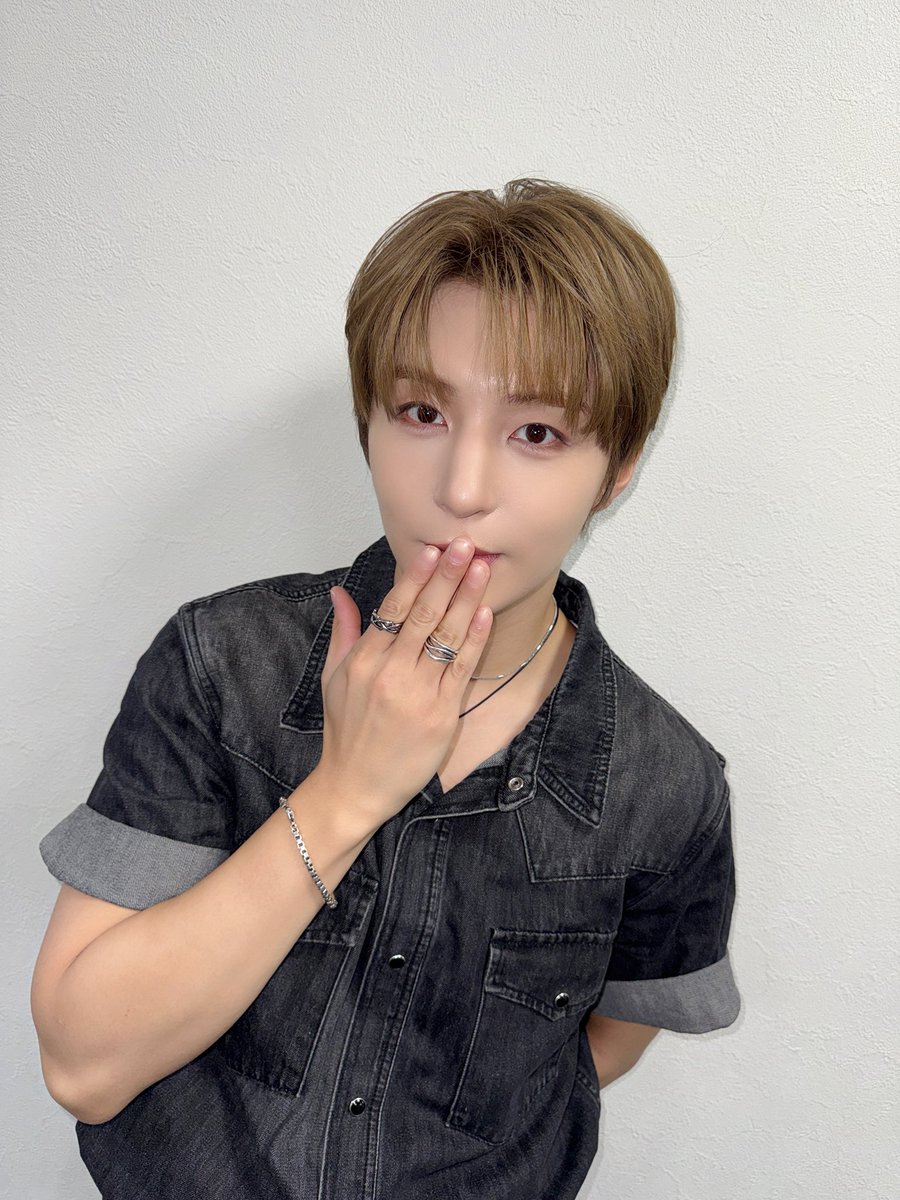 yun_n_OFFICIAL's tweet photo. [📸] 260809 2026 최성윤 (CHOI SUNG YUN) FANMEETING TOUR STILL YOU & YUN in JAPAN 완료✔️

久しぶりにやって来た日本☺️
今日もGoldennessの皆さんのおかげで、また新しい思い出と記憶を積み重ねることができました💙
また近いうちに会いに来ます！

#최성윤 #CHOISUNGYUN #Y
#CHOISUNGYUN_FANMEETINGTOUR_STILL_YOU_YUN