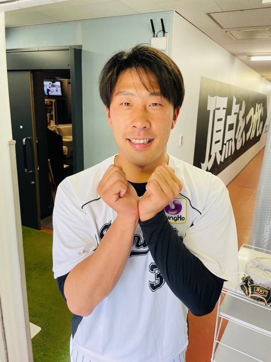 kamomelovelotte's tweet photo. 9勝おめでとうございます♡

#八木彬 #chibalotte https://t.co/IQ4kTUVJs7