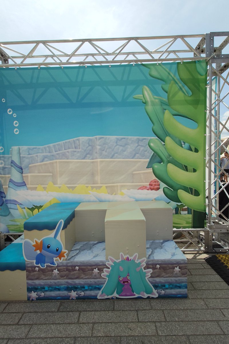 ixxrlp's tweet photo. 赤レンガ→ランドマーク→マークイズのポケモン巡りで足しんでる https://t.co/USOF5cqxdf
