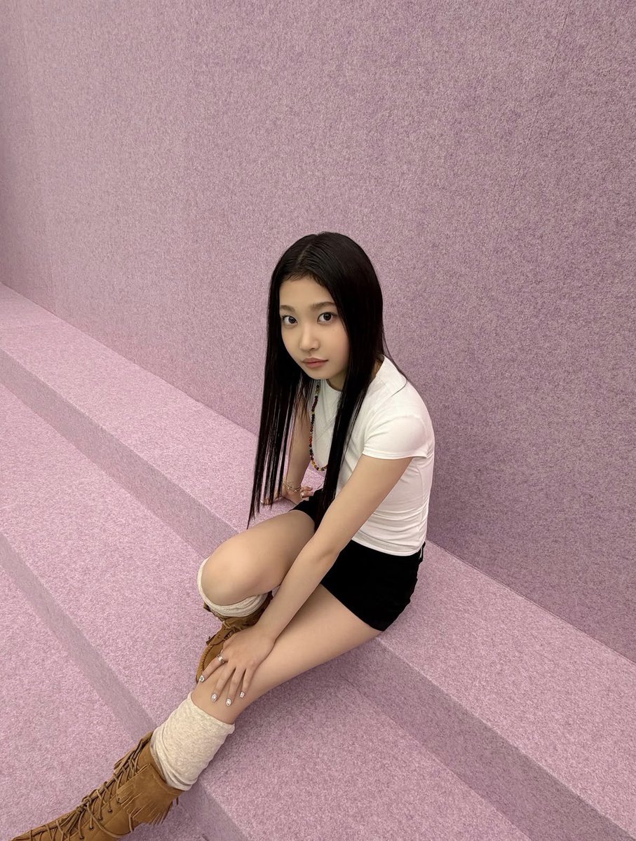 tuideimnida's tweet photo. 260809 #사키 Instagram Update

GRLS behind the scenes

#SAKI #TUIDE #튜이드 https://t.co/ywTnAXGSB8