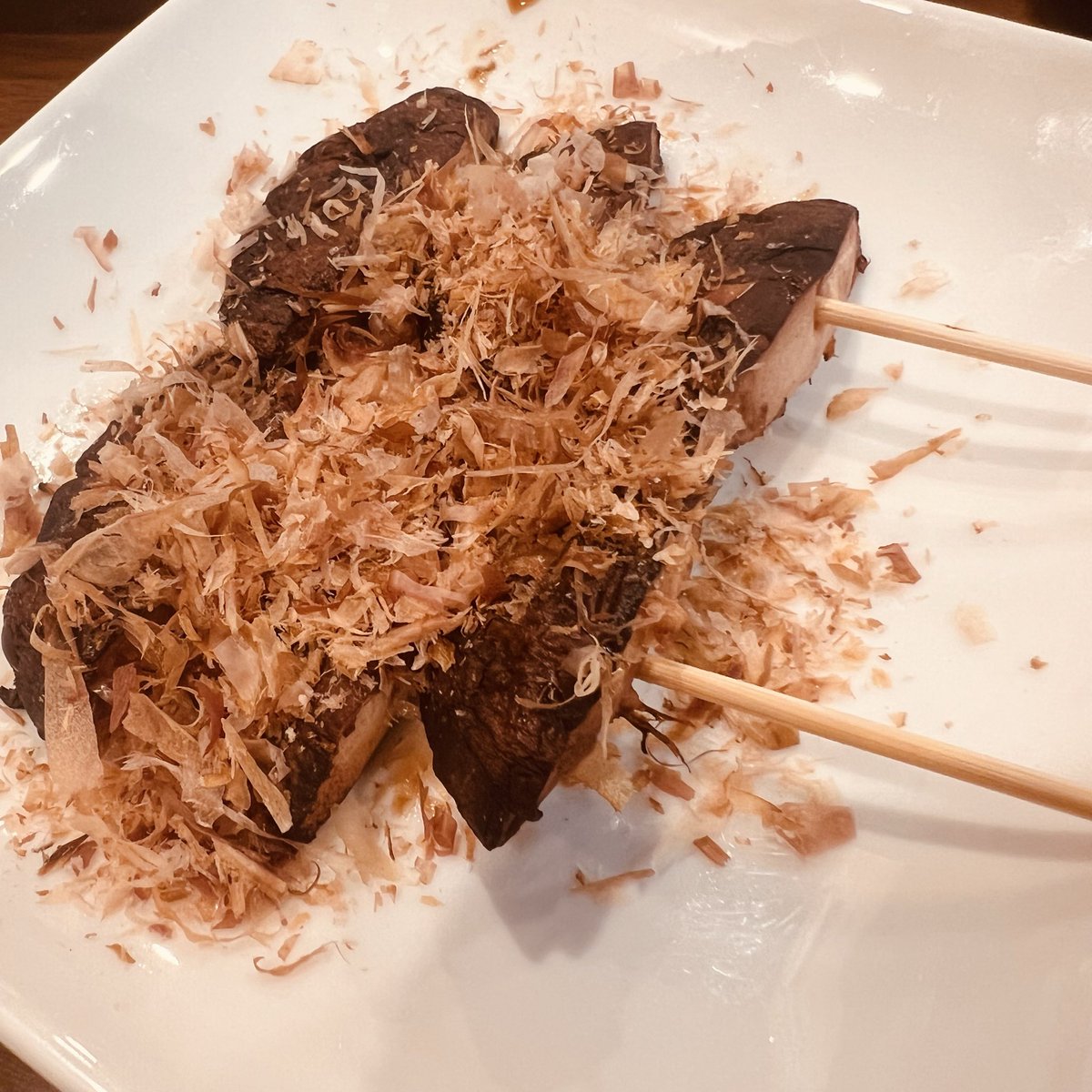 Ei_ch_A2020's tweet photo. やきとりよりもまずはフライドポテトを頼んじゃう🍟 https://t.co/vZ6IORvU3v