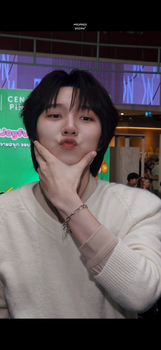 MYLOVELY_YELLOW's tweet photo. บิบี๋คับ🤏

KNP WORKSHOP WITH B2S
#B2SxKengNamping https://t.co/PUxA8HFm4A