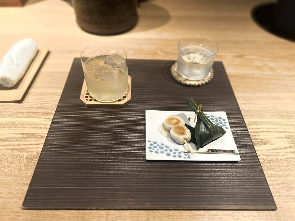 bls6dq's tweet photo. 夏の名古屋🩵🎶
お蕎麦と和カフェで今日は和風𝐃𝐚𝐲˖ ࣪⊹落ち着いた雰囲気で癒されました💭毎年恒例のスカイガーデンも見てきた⸝⸝꙳見渡しても向日葵でいっぱい♩ https://t.co/iL3GvgXyyO