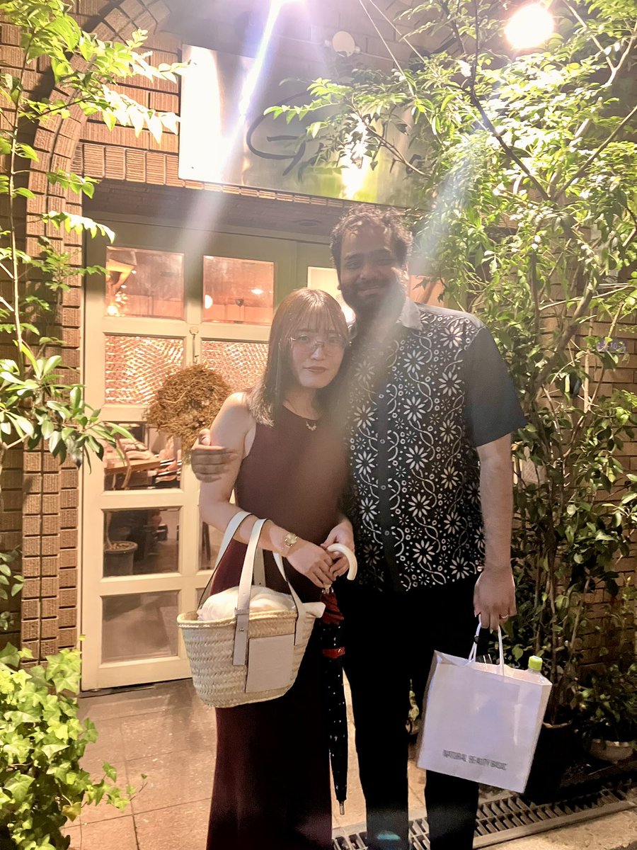 4488877_ch's tweet photo. 映画と美味すぎ肉で32歳をお祝いしてもらった🥂🥩🎂 https://t.co/NJekXRSY83