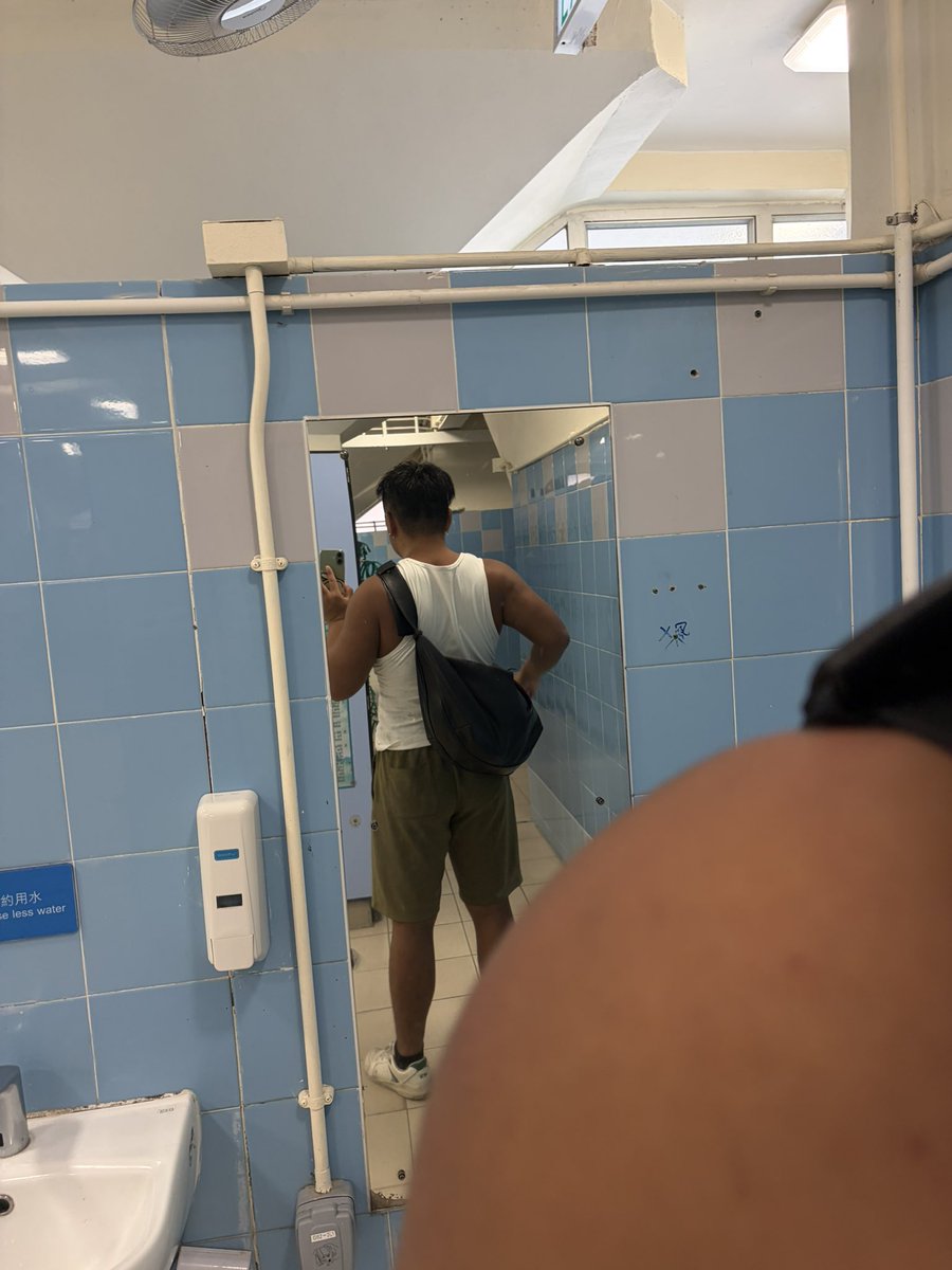 Idunknowboy's tweet photo. 曬飽了😆 https://t.co/C9y7G1NQfu