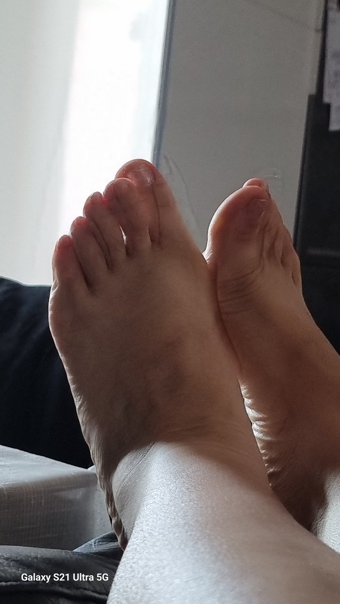 susanarod74's tweet photo. 👣my little treats for you https://t.co/UiQwQXabtg
