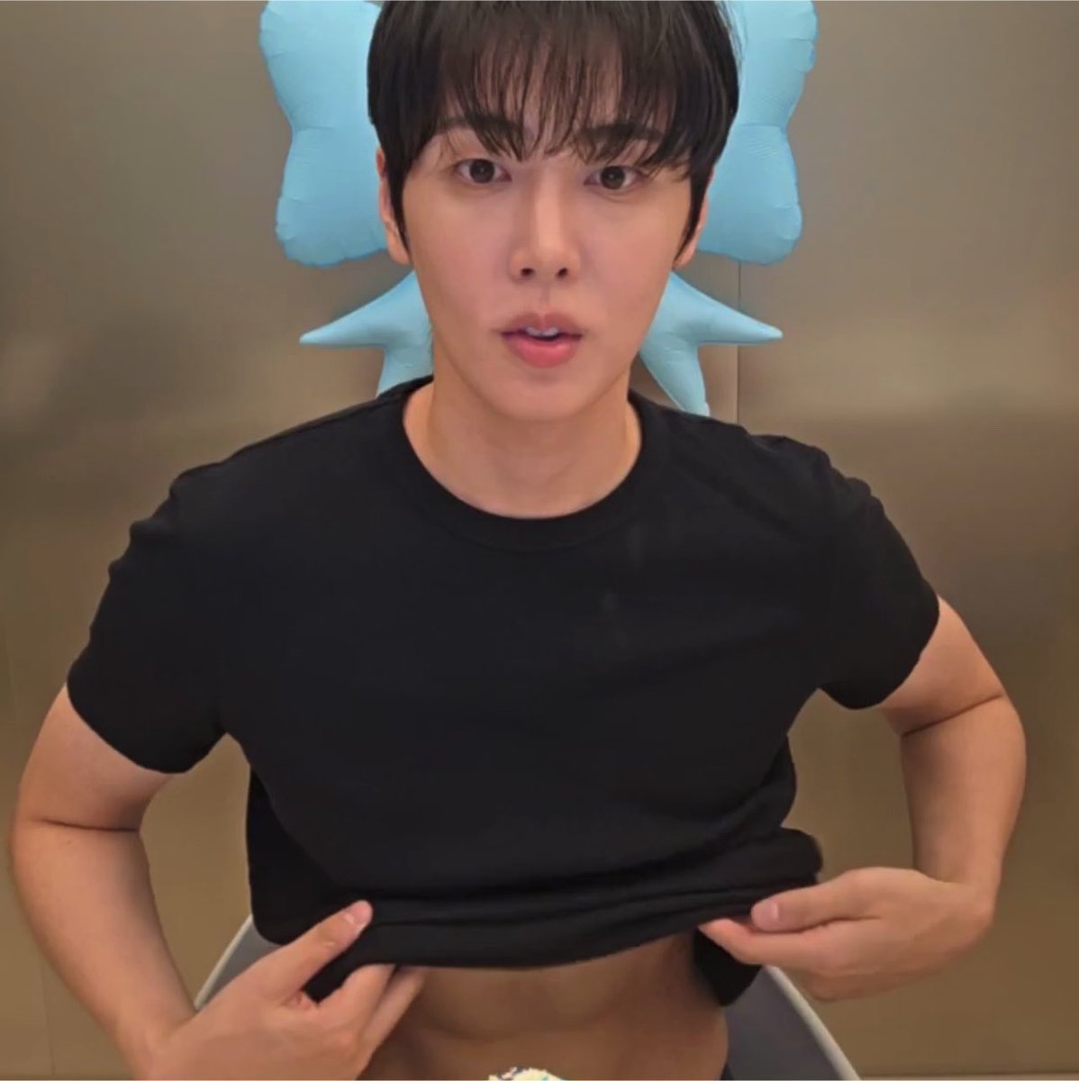 p1y0ng's tweet photo. 숭하다 https://t.co/EIa0LcY0Cv