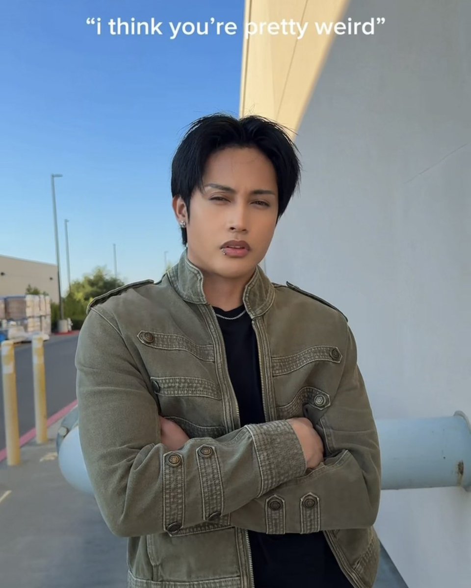 SB19KENTINATION's tweet photo. Sino sa tingin niyo ang nag-initiate ng tiktok na ito???? Si Ken??? Si Jah???? What if KTN talaga HAHAHAHAHAHAHA #KENTIN https://t.co/xYEot3cF87