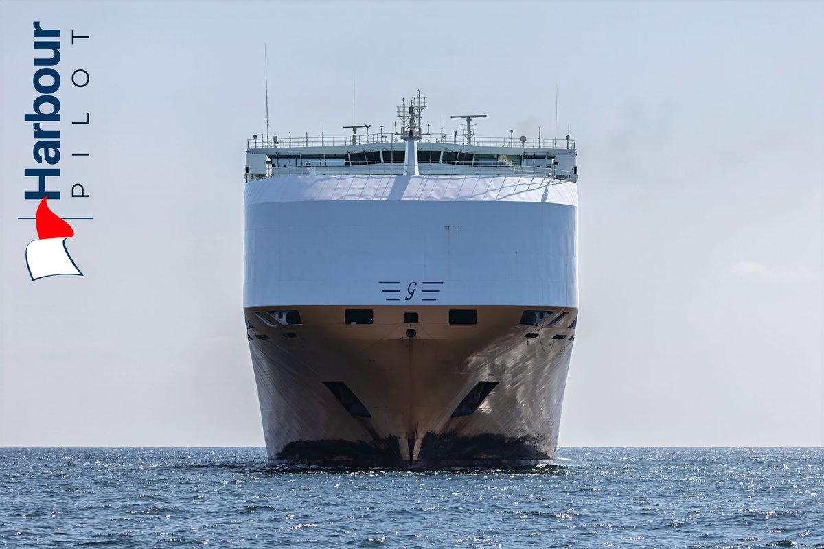 PilotHarbour's tweet photo. Grande Baltimora inbound Valencia. 
#port #shipping #HarbourPilot #transportmaritime #portoperations #globaltrade #globalshipping #maritimephotography #maritimestrategy #noshippingnoshopping #merchantmarine #maritime #shipping #maritimeindustry #HarbourPilots #shiphandling #maritimesafety #ports #shipphotography #industriamarítima #carcarrier
#grimaldi
@GrimaldiLines 
@carcarrier