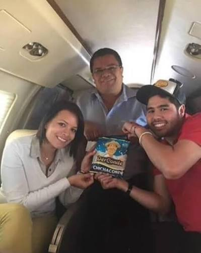 09katmandoo's tweet photo. Bolsitas con polvos mágicos ...adivinen que marca https://t.co/LgmtIrv9x0