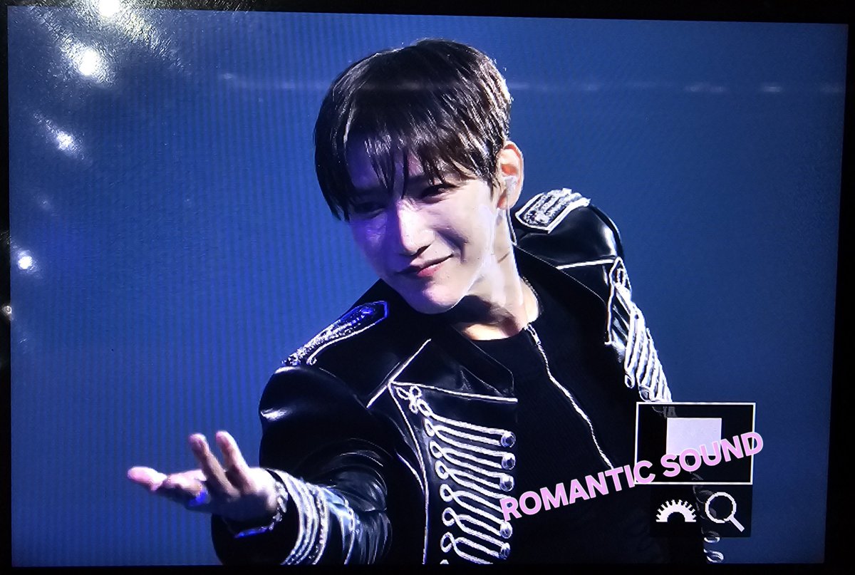 soulstirringk's tweet photo. 260809 2PM CONCERT "THE RETURN" 준케이

만나서 정말 반가웠어 💕 https://t.co/uDHhnYySEd