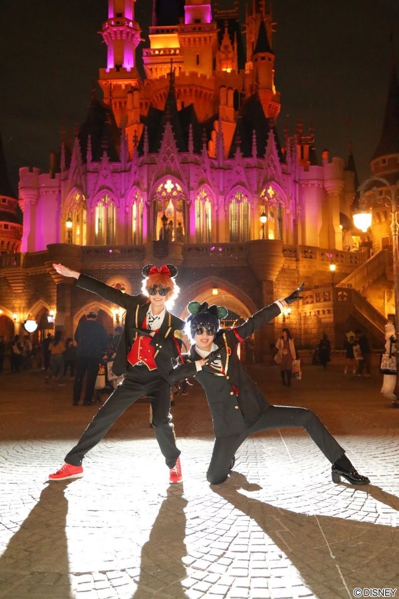 saku_maru08's tweet photo. #お気に仮装写真上げて仮装欲を上げていこうキャンペーン
このポーズとったときオタクの解釈が一致したのか悲鳴が上がった https://t.co/So5EeFckmh