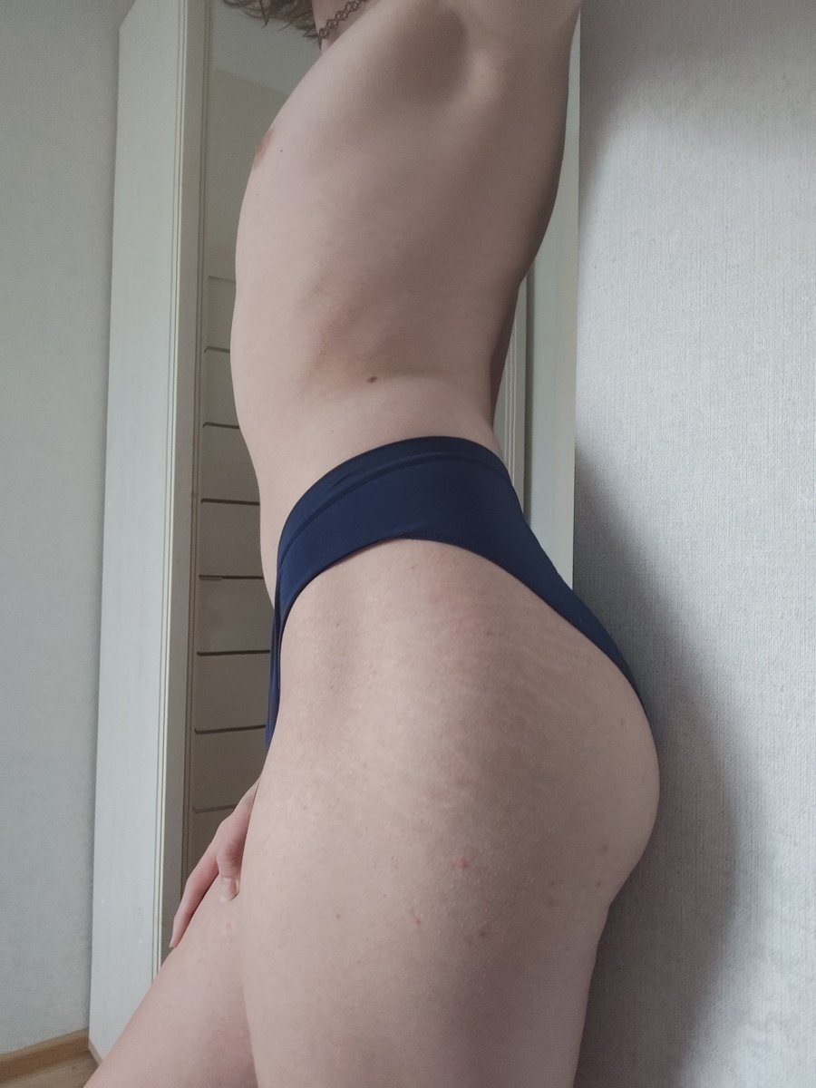 NeArtikRX's tweet photo. #femboy https://t.co/68GoshHAyv