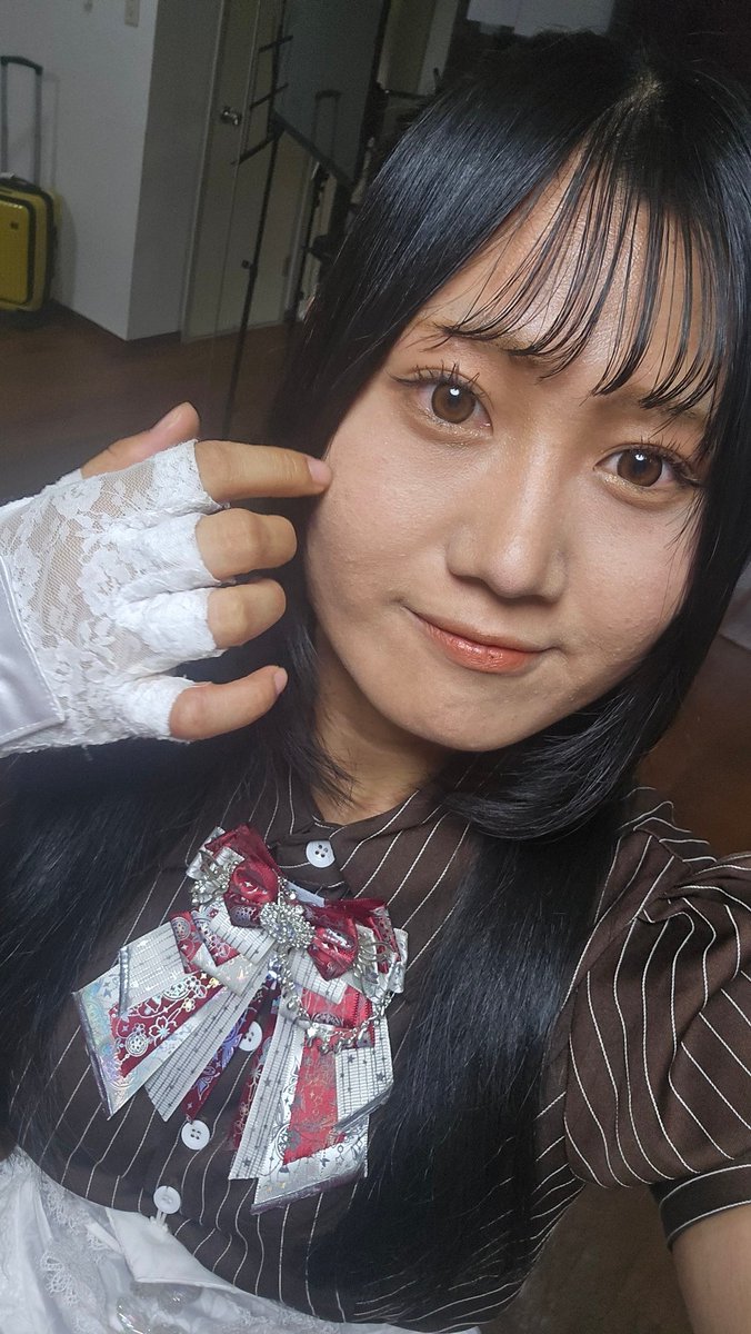 hiyori_saan's tweet photo. 野外お祭り2回し！天白→安城ありがとうございました️☀️.°
暑かったね〜！暑くて熱かった‼️一緒に楽しんでくれたみんなありがとう〜‼️ライブ間がかなーりギリギリで、決まった時から間に合うか、、？間に合うか、、、？！と時間と戦っていましたが、何とか無事どちらのイベントも元気にライブできて幸 https://t.co/6GPZh1zpoC