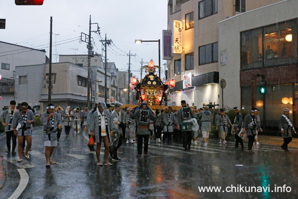 chikunavi's tweet photo. Photo Gallery に 7月24日撮影の
下館祇園まつりの写真を掲載しました。
写真は、33枚のうちの4枚。
https://t.co/xgvfuC8lpF
#茨城 #筑西 #結城 #桜川 #下妻 #つくば #真岡 https://t.co/TAh6TgzhrH