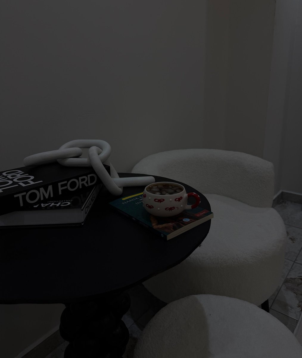 g1e2c3e4's tweet photo. Day🫠☕️ https://t.co/D9AvuG5Jkh