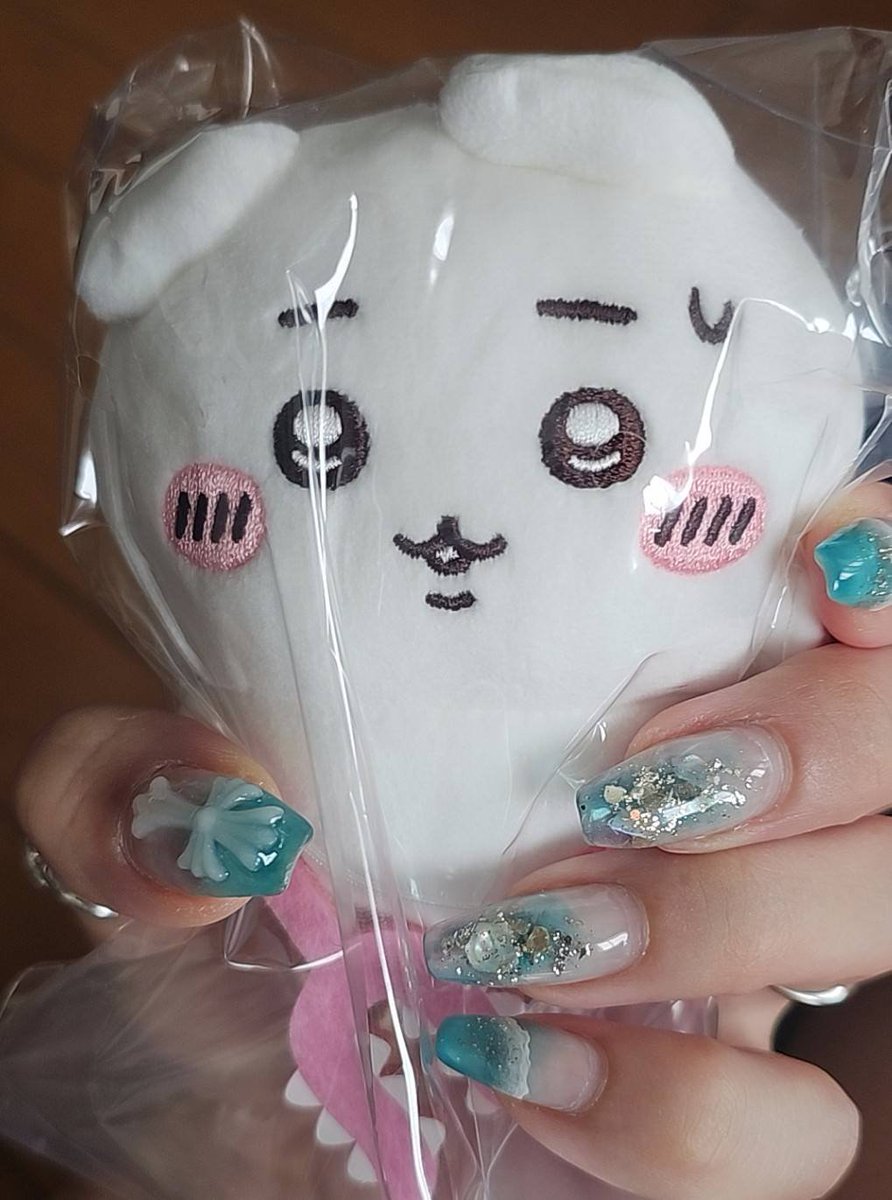 Mosako_Rice's tweet photo. 夏ネイル気に入ってる💅🏻✨️

モモンガにお耳引っ張って助けて貰った、お耳がのびたちいかわもお気に入り https://t.co/gfr3UkpOL2