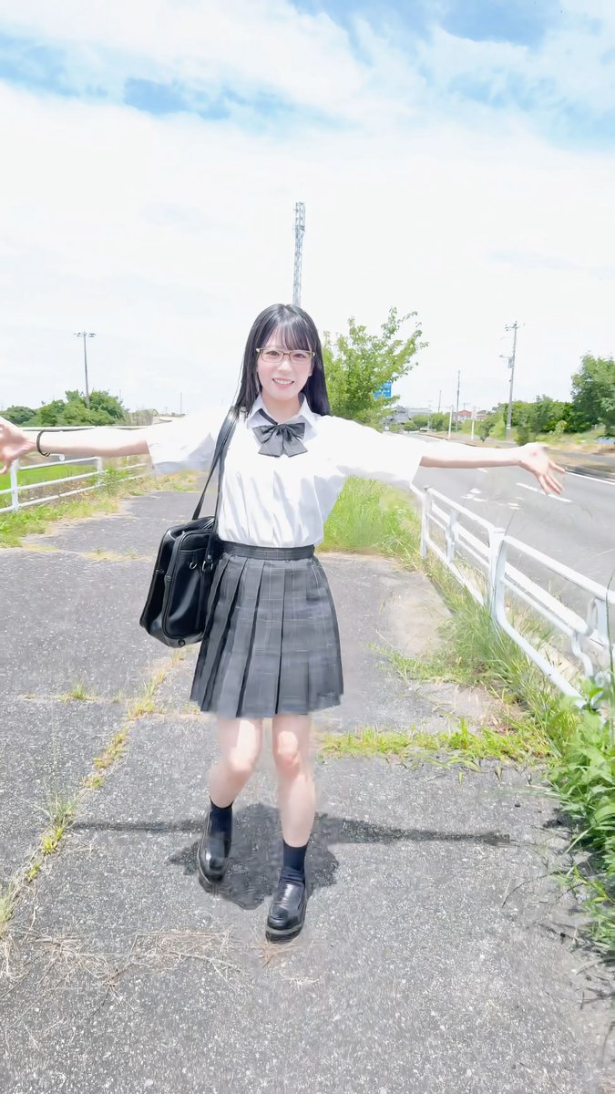 TomoKct's tweet photo. 想像続編
①「反対方向なのに送ってくれてありがとう」『全然！一緒にいれて嬉しいよ』
②『ここが私の地元です！』
③『何もない帰り道が今日から○○と一緒だと思うと幸せだな』「俺の方こそ」
④『ほんと？(のぞき込む)うん、幸せそうな顔してる笑』「バレたかw」

TikTokへのリンクはツリー⬇️ https://t.co/76nba4gQuE