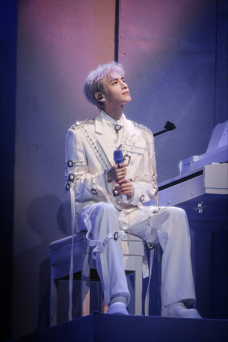 Baiyu728's tweet photo. 『熙界无限剧场』広州公演で熙熙が歌ったセットリスト🎤✨(※ファンレポート等をもとに整理したので誤差はお許しを🙏)

今回もたくさん歌ってくれたのね〜😆🫶やっぱり広東語の曲も披露♪トークにパフォーマンスに…熙熙のデートプランは完璧だね💜 https://t.co/YbPYmFxsai