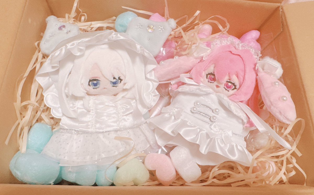 ymnmn_'s tweet photo. この流れで載せてしまおう
✨🍤えびちさん【@EB_chips 】🍤✨にめのむゆぬいちゃん作って頂いたのです…可愛いの天元突破みんなにも見せてあげる
（お衣装ぶかぶかで謝🙇） https://t.co/Ljf3sFZNWF