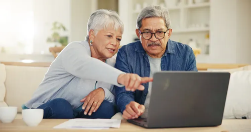 AssuredConcepts's tweet photo. Very few retirees are able to qualify for Social Security’s maximum check—not because the formula is hidden, but because clearing the bar takes decades of high pay, as well as patience. https://t.co/Q8mWW6ZD3C https://t.co/OJITGyERja