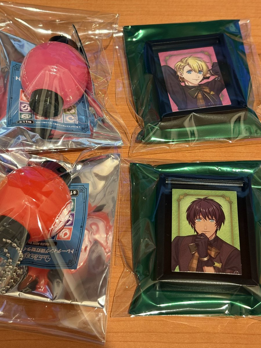 RARCQN's tweet photo. グラショ　交換

譲　
①ミントタブレット
蘭丸、真斗、翔、大和、ヴァン

②ライトマスコット
音也、翔

③コマコレ
翔、セシル

求　
① 那月、藍　瑛二
②嶺二、藍
③トキヤ、嶺二、藍

都内手渡しで考えております。よろしくお願いいたします。 https://t.co/h86SQVDb9C