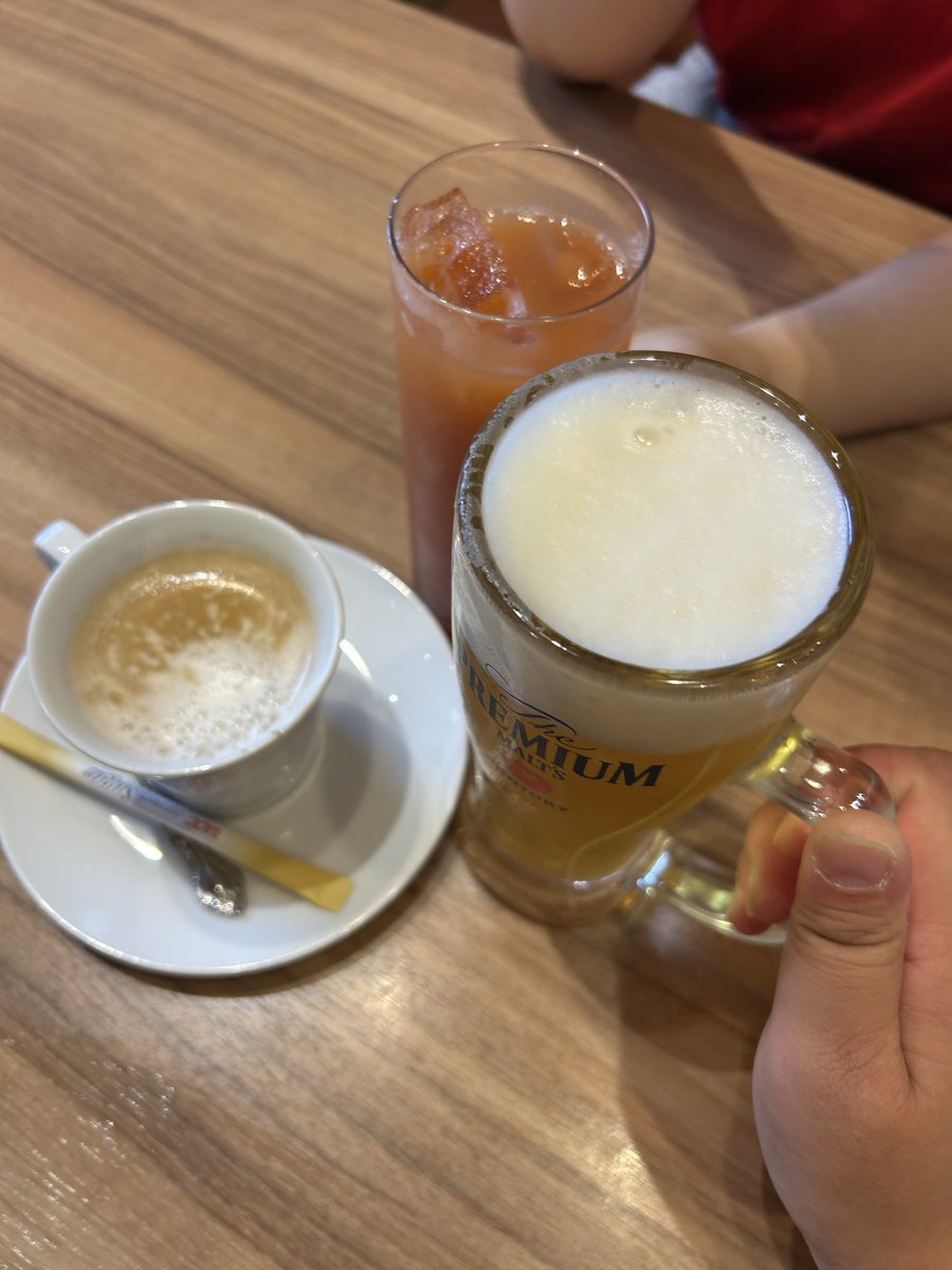akuru69's tweet photo. 今日はあかけいと遊んでもらいました🍺 https://t.co/KvK6EFJDwA