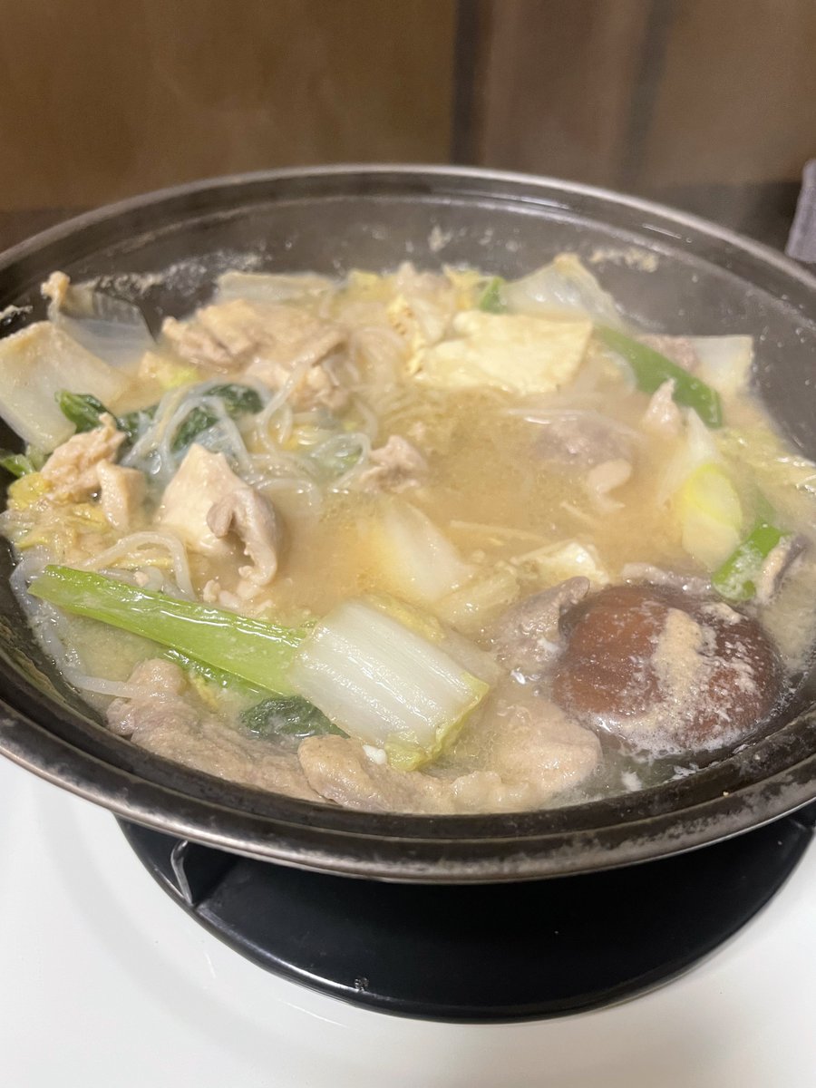 jiro86_F36's tweet photo. 山賊鍋でジビエを満喫 https://t.co/RC8hOGuy7t
