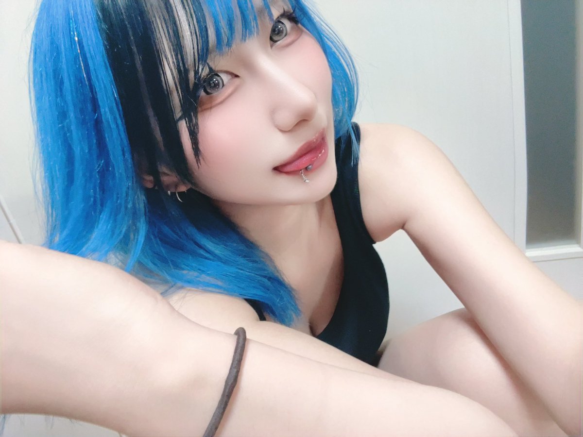 idol_nano's tweet photo. 暑いからアイス買ってきてー？ https://t.co/HeFSayaRVo