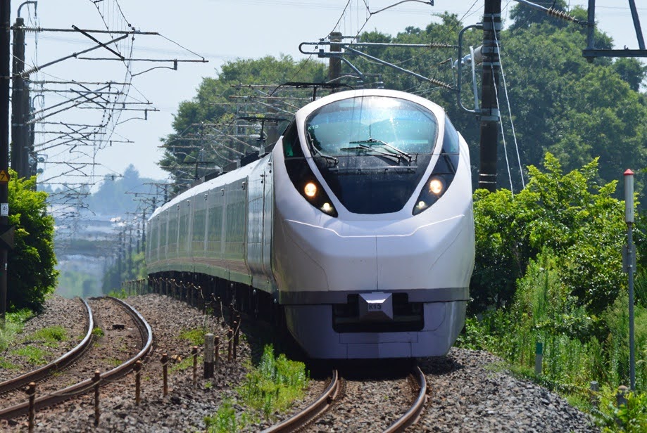 rambaral583's tweet photo. 2026年8月9日須和間踏切にて
E501系 K703 回540M 勝田返却回送
E653系 K71 9043M 特急ときわ43号
E657系 K13 9045M 特急ときわ45号
E653系 K71 回9594M 勝田返却回送

#E653系 #E657系 #常磐線 #特急ときわ https://t.co/HZrI5hezJe